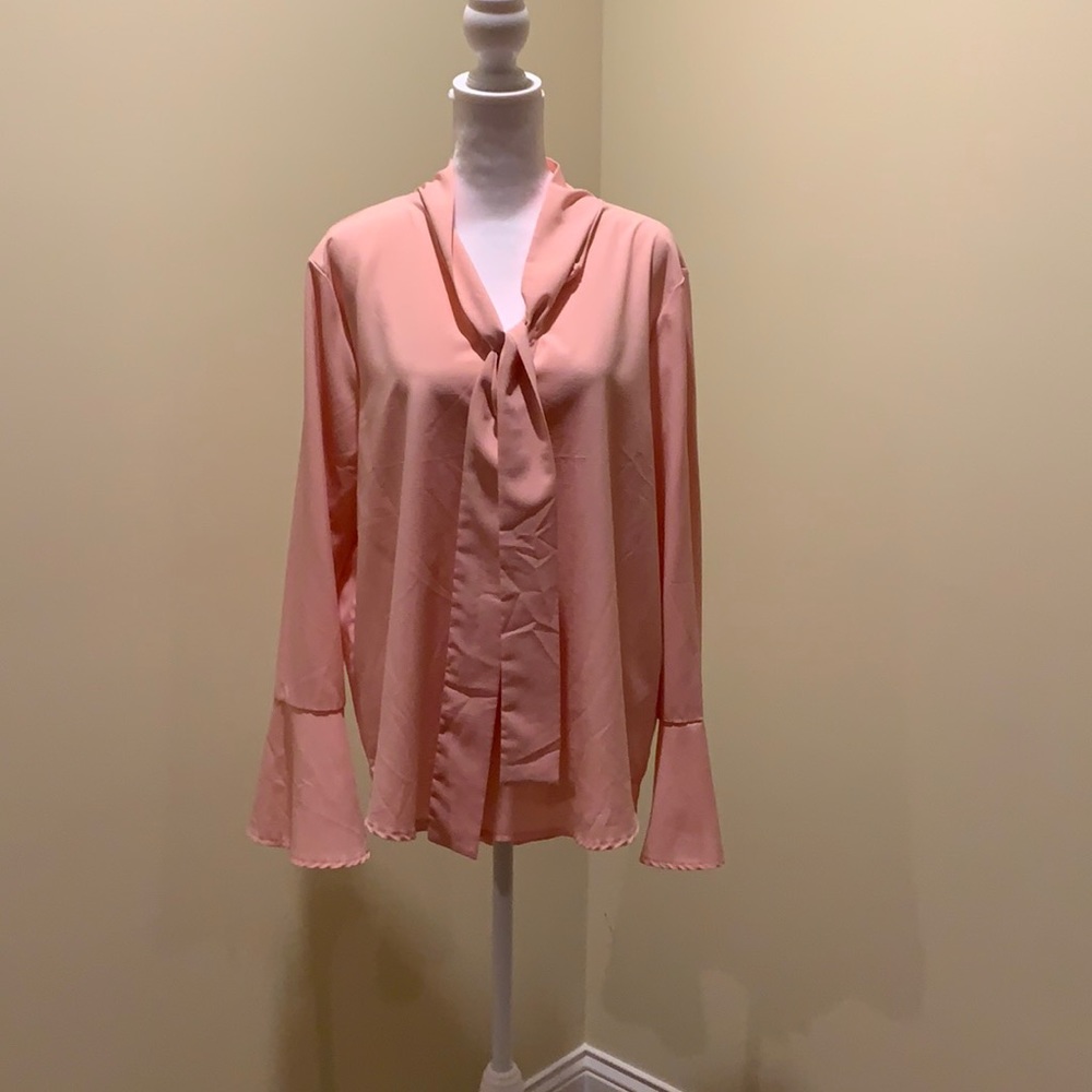 Women blouse Bow